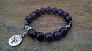 jadeit i hematyt fasetowany