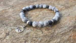 Drobna górska bransoletka